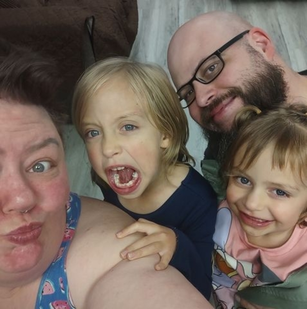 Meet your Posher, Samantha